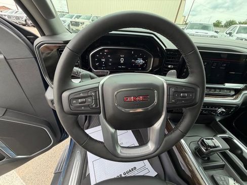New 2026 GMC Sierra 1500 Elevation w/ Elevation Premium Package AWD/4WD image 18