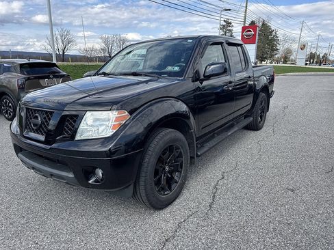 Certified 2019 Nissan Frontier SV w/ Value Truck Package image 5