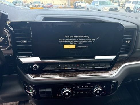 New 2026 GMC Sierra 1500 Elevation w/ LPO, Elevation Black Package image 21