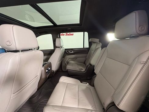Used 2023 GMC Yukon XL SLT AWD/4WD image 40