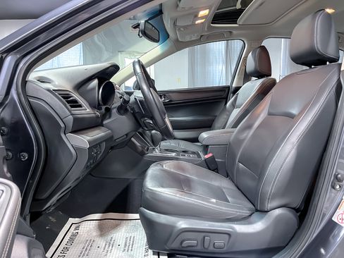 Used 2017 Subaru Legacy 2.5i Limited image 15