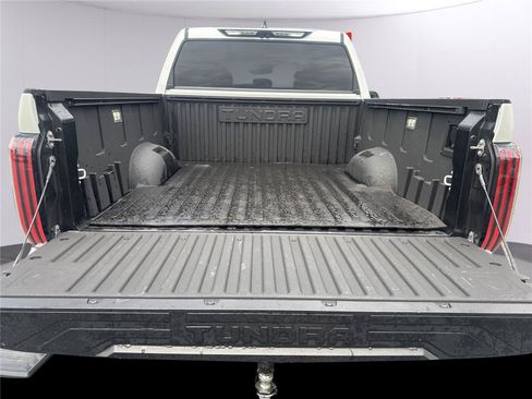 Used 2024 Toyota Tundra Platinum AWD/4WD image 37