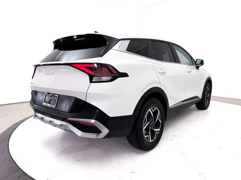 Certified 2024 Kia Sportage LX FWD image 17