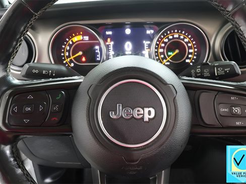 Used 2020 Jeep Wrangler Unlimited Sport S image 11
