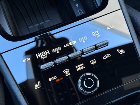 New 2026 Porsche Cayenne S image 25