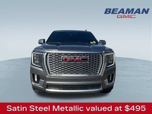 Used 2021 GMC Yukon Denali w/ Denali Premium Package AWD/4WD image 2