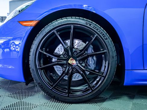 Used 2025 Porsche 718 Boxster image 13