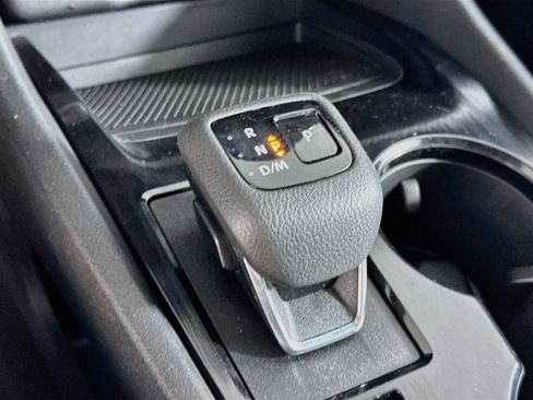 Used 2023 Nissan Rogue SV FWD image 24