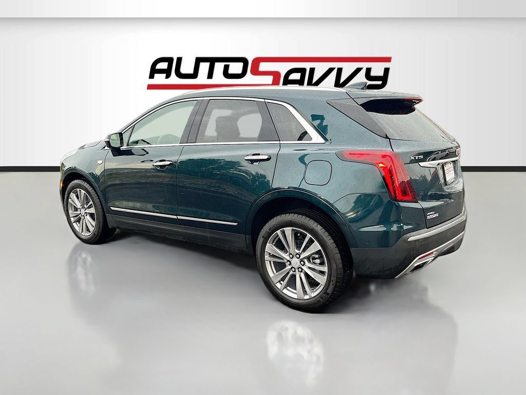 Used 2026 Cadillac XT5 Premium Luxury w/ Driver Assist Package AWD/4WD image 5
