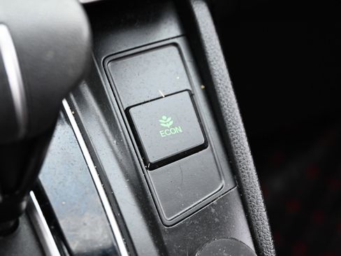 Used 2017 Honda CR-V LX image 22