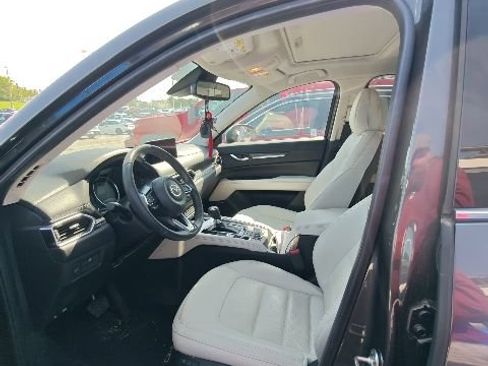 Used 2022 MAZDA CX-5 AWD 2.5 S w/ Premium Plus Pkg image 3
