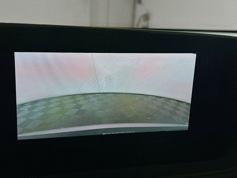 Used 2025 Buick Envista Preferred image 22