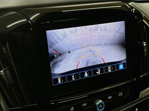 Used 2023 Chevrolet Traverse Premier w/ LPO, Floor Liner Package AWD/4WD image 17
