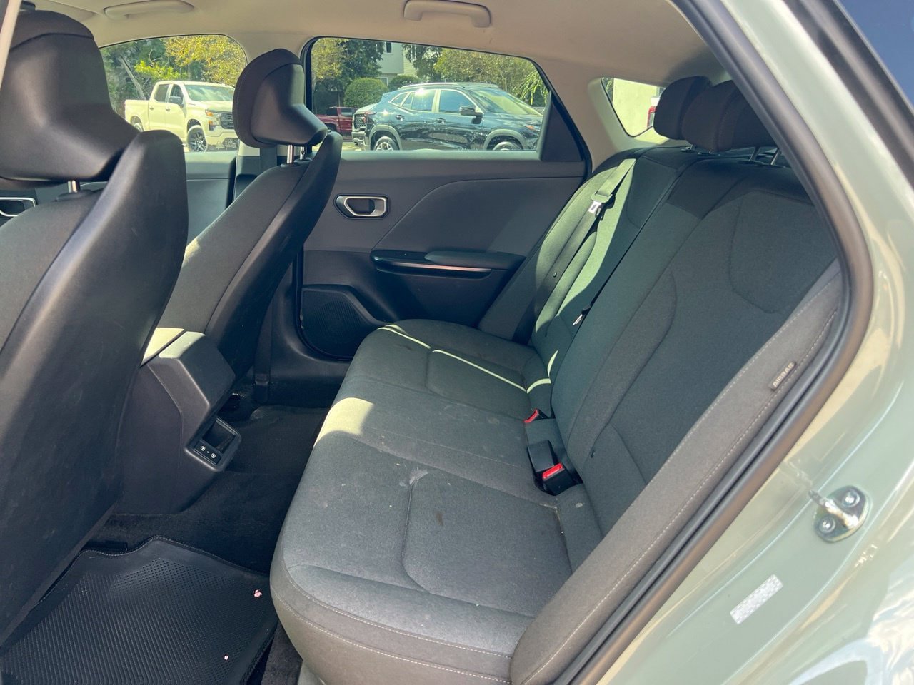 Used 2025 Kia K4 FWD image 23