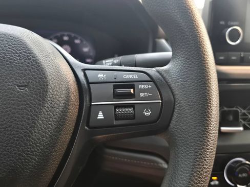Used 2024 Honda Accord EX image 30