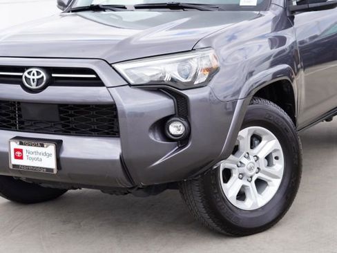 Used 2023 Toyota 4Runner SR5 Premium w/ Moonroof Package RWD image 5