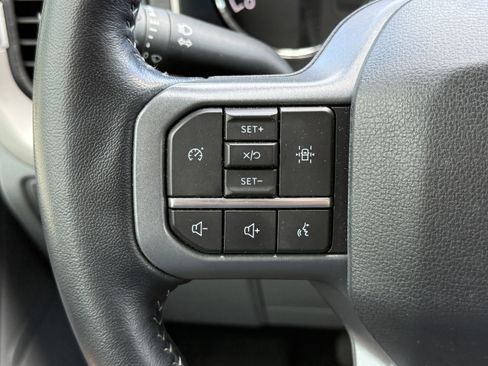 Used 2022 Ford F150 XLT w/ Equipment Group 302A High AWD/4WD image 15