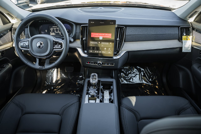 New 2027 Volvo XC90 B6 Plus AWD/4WD image 20