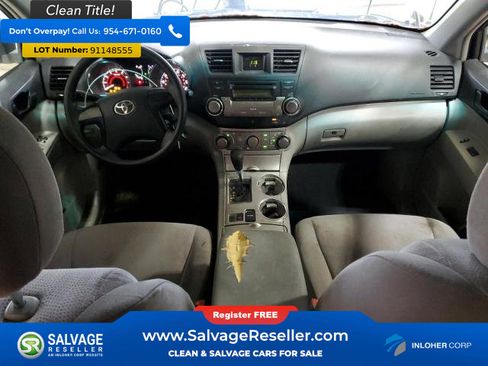 Used 2012 Toyota Highlander FWD image 11