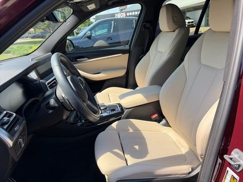 Certified 2024 BMW X3 xDrive30i w/ Premium Package AWD/4WD image 3