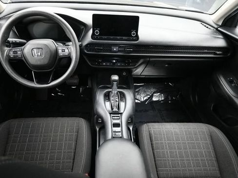 Certified 2023 Honda HR-V LX image 9