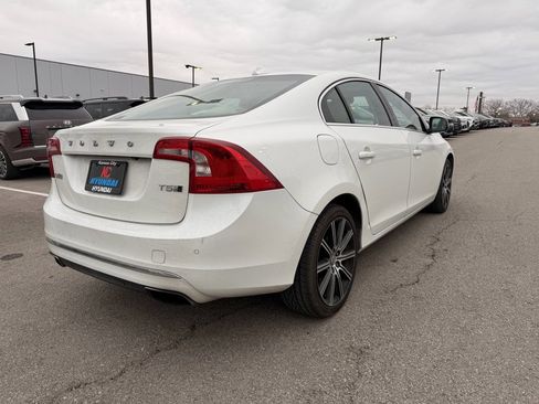 Used 2016 Volvo S60 T5 Premier w/ Climate Package image 5