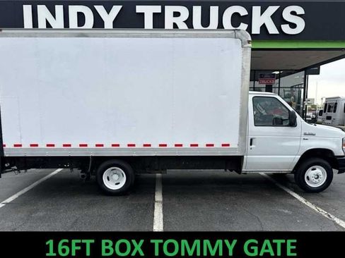 Used 2018 Ford E-350 and Econoline 350 Super Duty w/ Power Windows & Locks Group RWD image 1