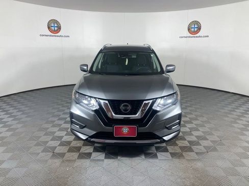 Used 2019 Nissan Rogue SV image 17