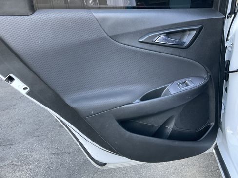 Used 2023 Chevrolet Malibu LT image 30