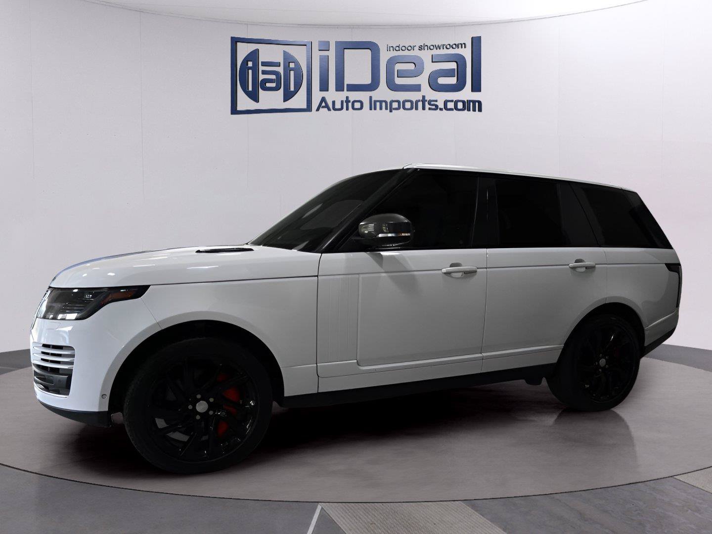 Used 2018 Land Rover Range Rover Supercharged AWD/4WD image 1