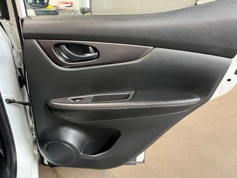 Used 2018 Nissan Rogue Sport S AWD/4WD image 13