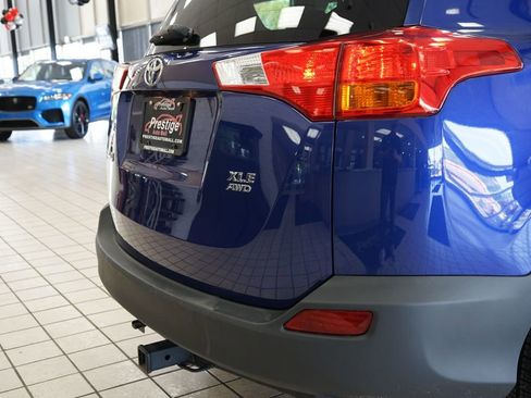 Used 2015 Toyota RAV4 XLE AWD/4WD image 21