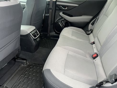 Used 2022 Subaru Outback Premium image 18