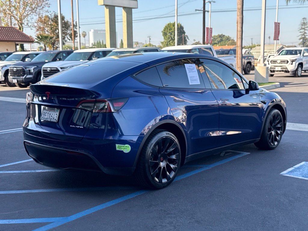 Used 2023 Tesla Model Y Long Range AWD/4WD image 10