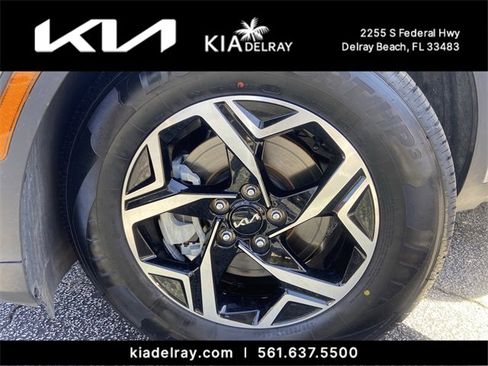 Certified 2024 Kia Sportage LX image 28