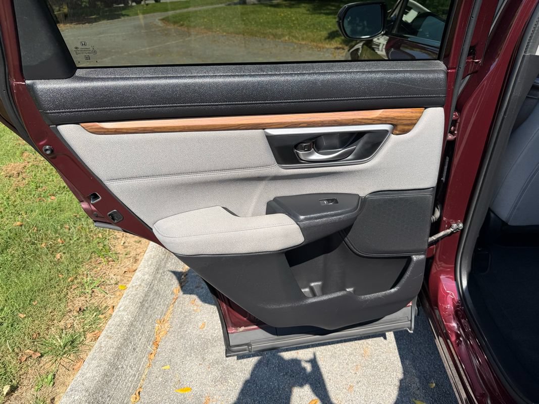 Used 2017 Honda CR-V EX image 29