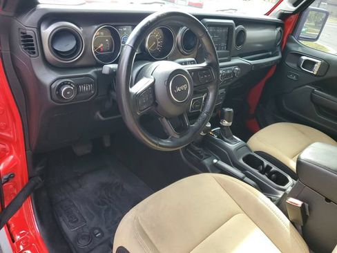 Used 2021 Jeep Wrangler Unlimited Sport AWD/4WD image 6