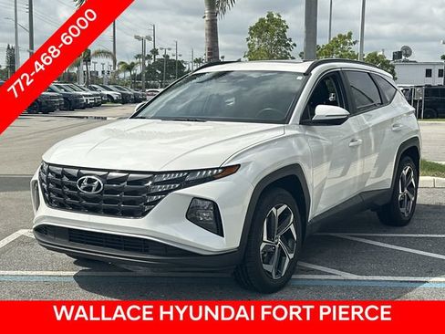 Used 2023 Hyundai Tucson SEL w/ Convenience Package AWD/4WD image 3