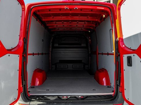 Used 2026 Mercedes-Benz Sprinter 2500 image 11