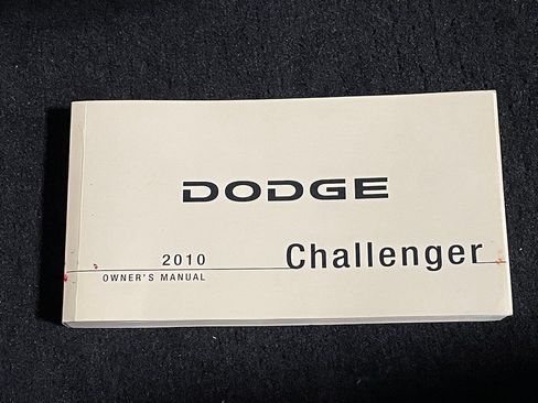 Used 2010 Dodge Challenger R/T RWD image 59