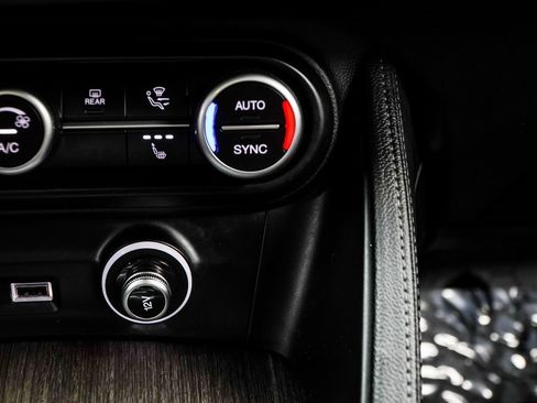 Used 2022 Alfa Romeo Stelvio Ti image 20