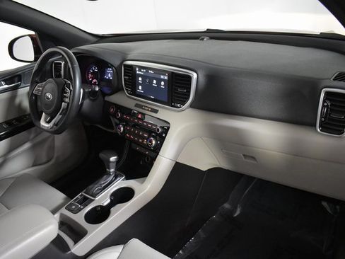 Used 2020 Kia Sportage S w/ S Premium Package image 34