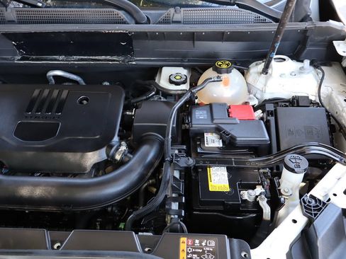 Used 2023 GMC Acadia SLT AWD/4WD image 42