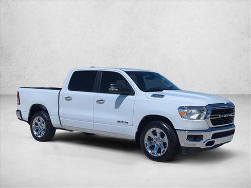 Used 2020 RAM 1500 Lone Star RWD image 3