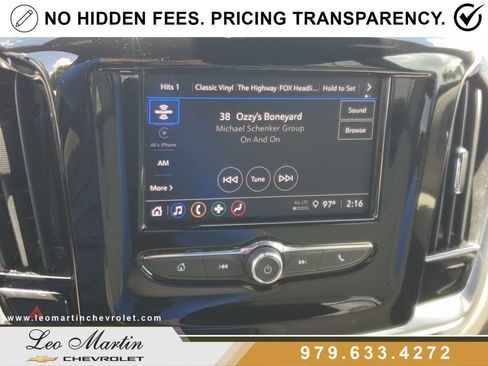 Used 2023 Chevrolet Traverse LS FWD image 24