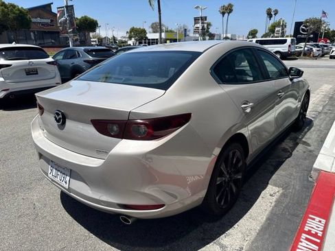 Used 2024 MAZDA MAZDA3 s FWD image 3