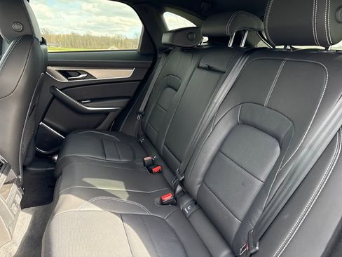 Certified 2026 Jaguar F-PACE R-Dynamic S AWD/4WD image 15