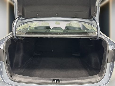Used 2024 Toyota Corolla LE FWD image 13