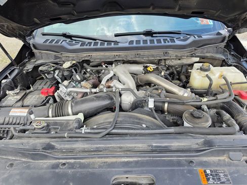 Used 2025 Ford F350 XL AWD/4WD image 9