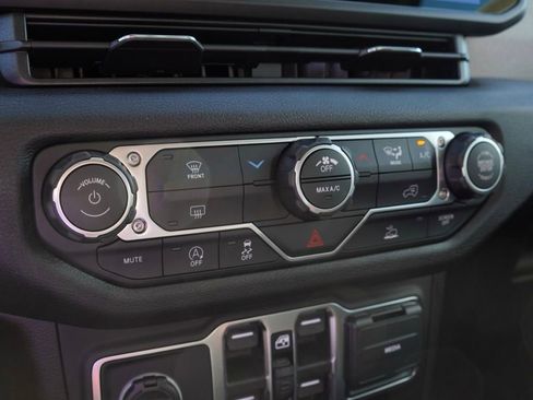 New 2026 Jeep Wrangler Unlimited Sport image 16